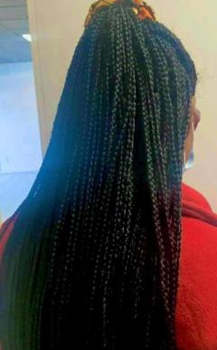 Service : coiffure extension Service : coiffure extension